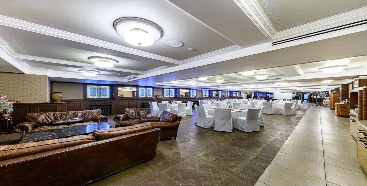 Обстановка внутри площадки: Зал Museum в Музее техники Вадима Задорожного (Москва)