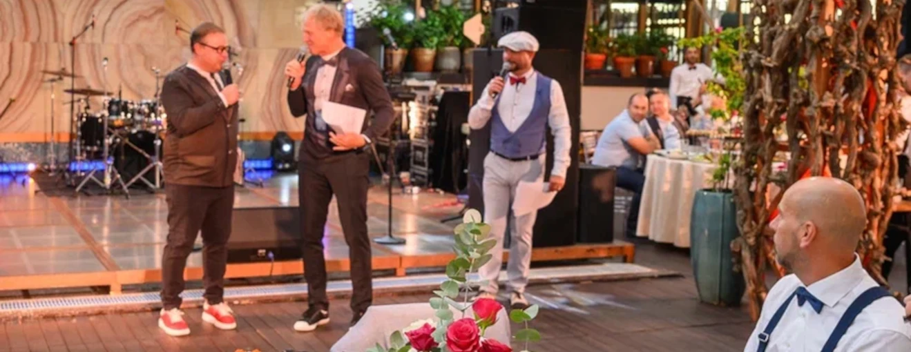 День строителя: юмористы Уездный город