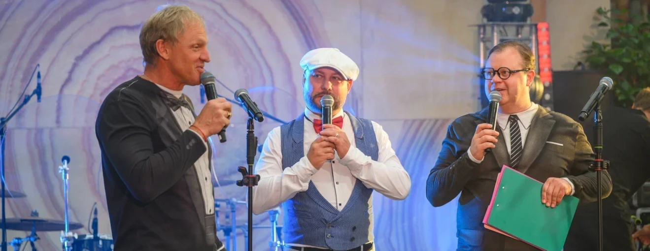 День строителя: интерактивные паузы от ведущих мероприятия