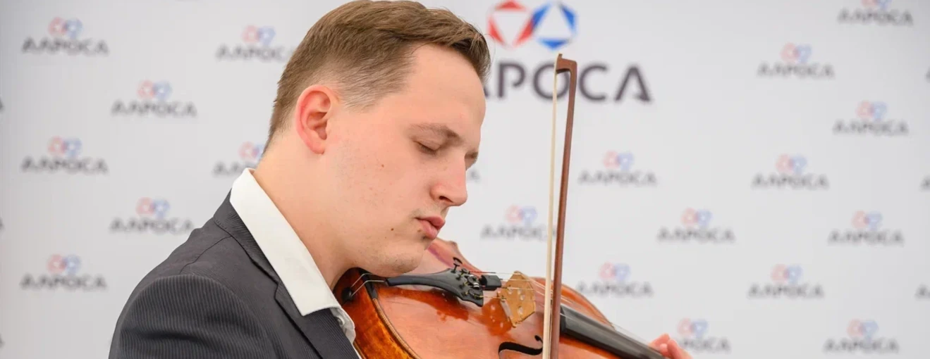 Family Day для компании АЛРОСА: музыкальные паузы в шатре отеля Мистраль