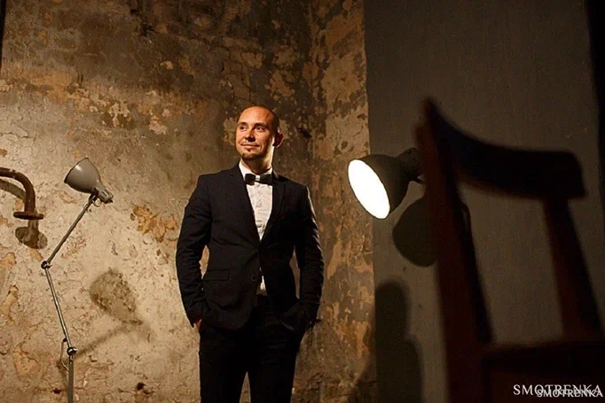 Выбор ведущего на мероприятие: Лев Читков