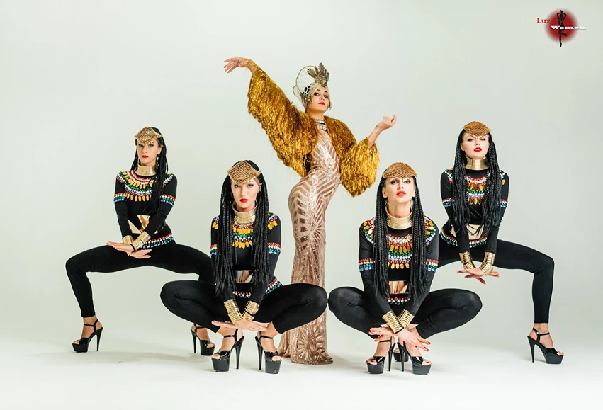 Танец на праздник организует агентство Вдсервис Событий