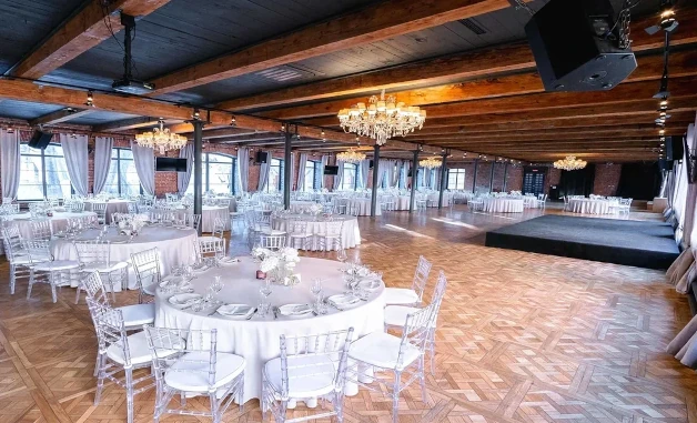 Банкетный зал в Rochdale Hall для шоу танца в Москве