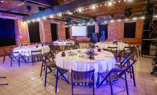 Лофт Фарфор №300 для шоу танца в Москве